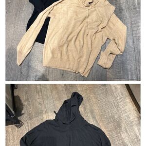 Women's Tan and Black Gap XL Tall sweater hoodies